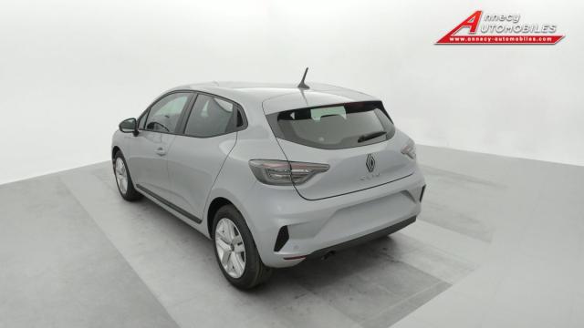 Renault Clio image 6