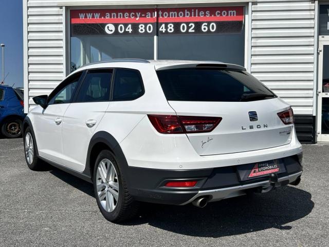 Seat Leon image 1