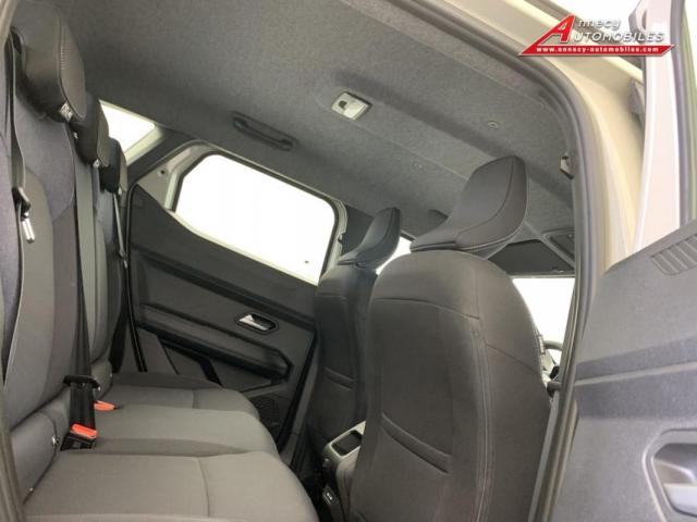 Dacia Duster image 6