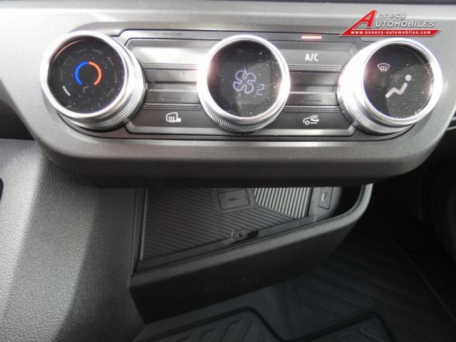 Renault Master image 9
