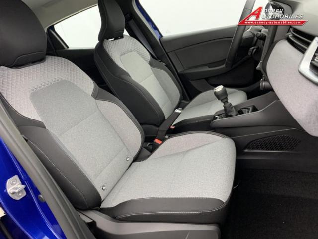 Renault Clio image 2