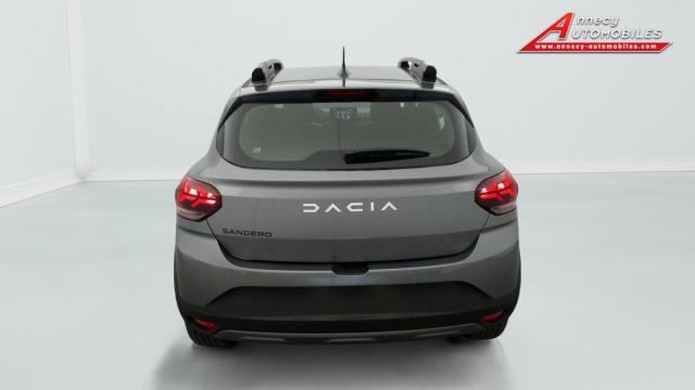 Dacia Sandero image 1