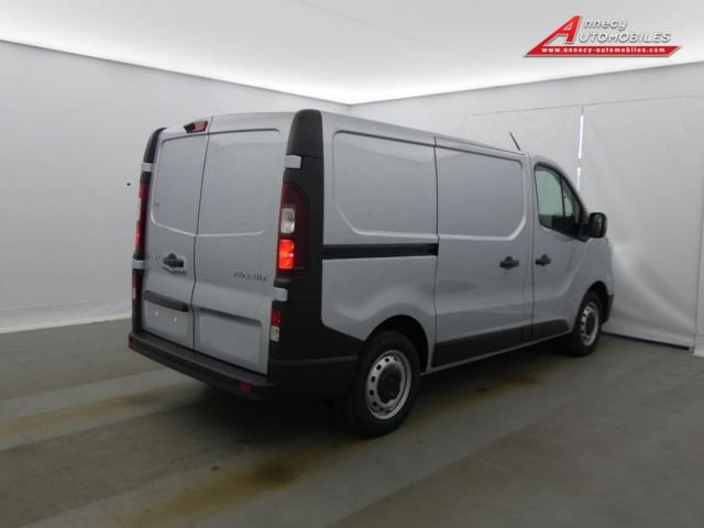 Renault Trafic image 4