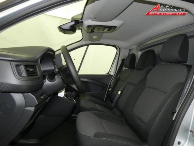 Renault Trafic image 6