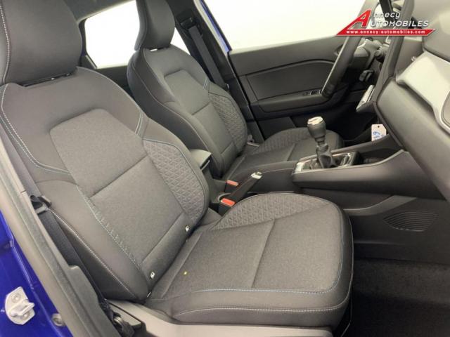 Renault Captur image 1