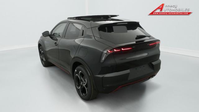 Alfa Romeo Junior image 6