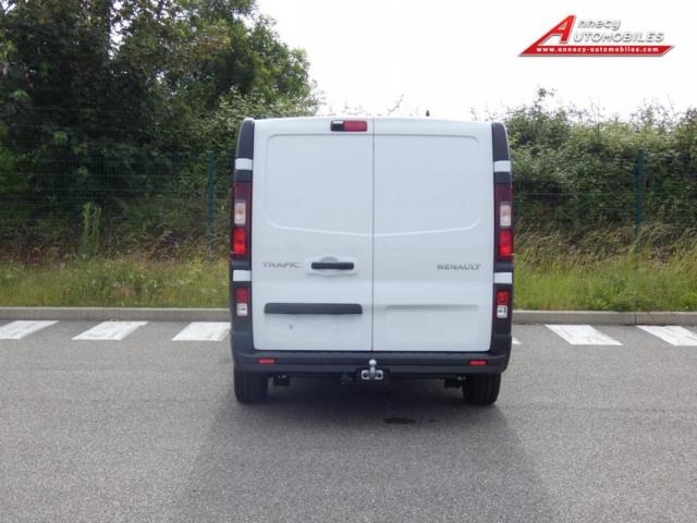 Renault Trafic image 1