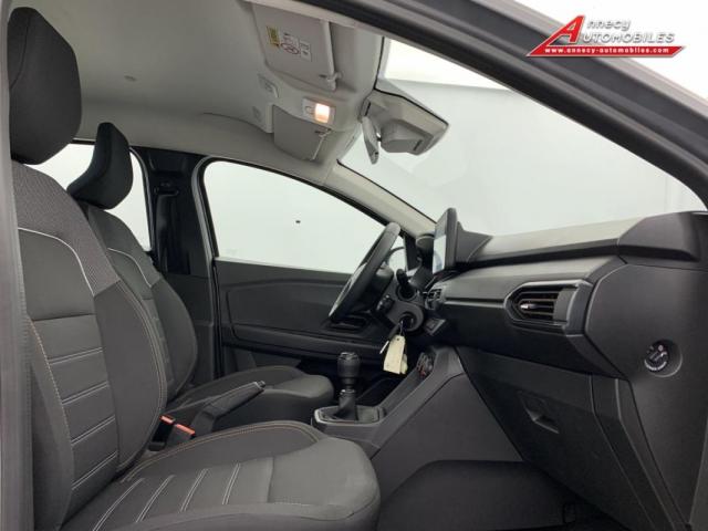 Dacia Sandero image 8