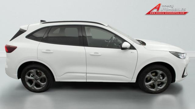 Ford Kuga image 6