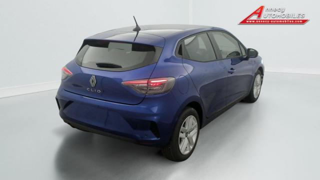 Renault Clio image 8