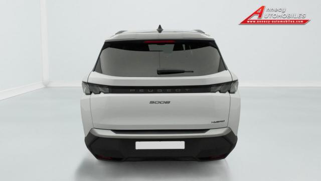 Peugeot 5008 image 1