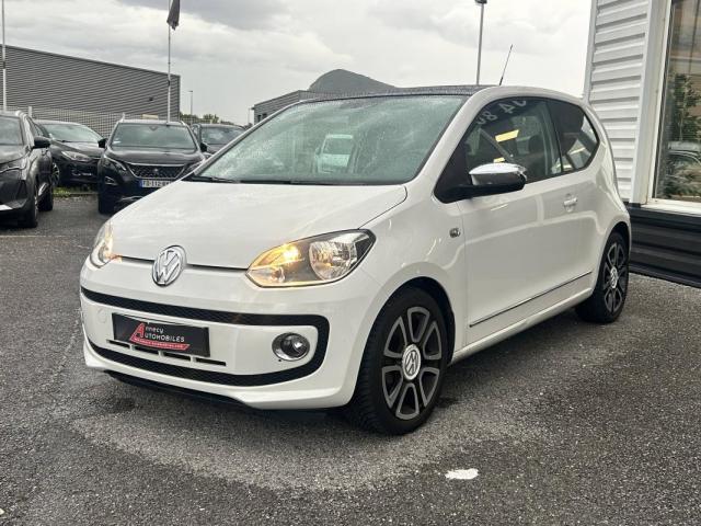Volkswagen Up! image 1