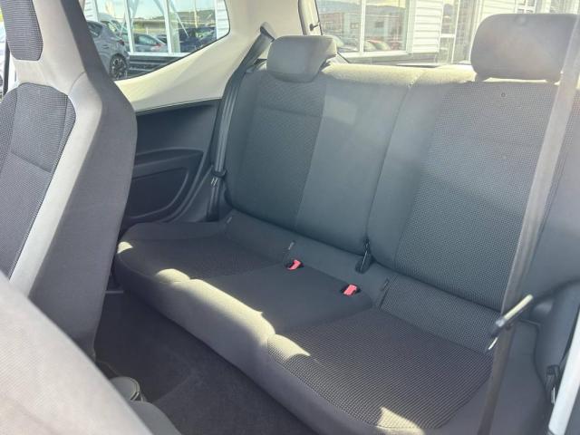 Volkswagen Up! image 7