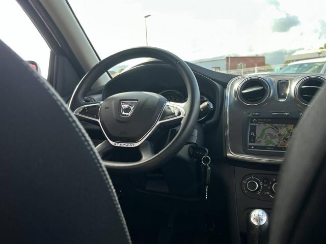 Dacia Sandero image 4
