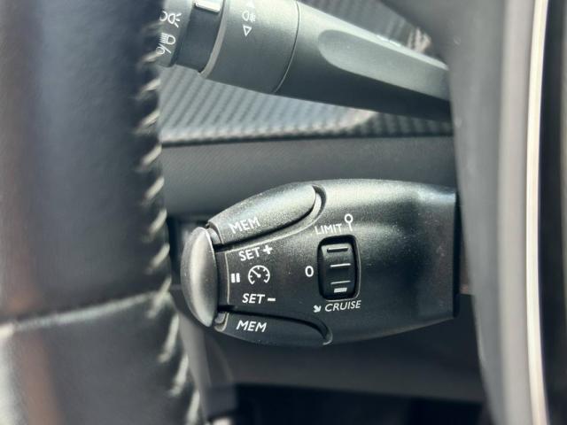 Peugeot 208 image 6