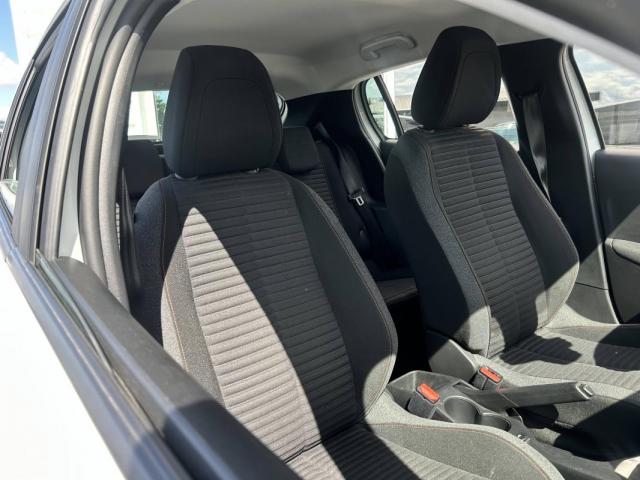 Peugeot 208 image 5