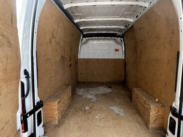 Renault Master image 6