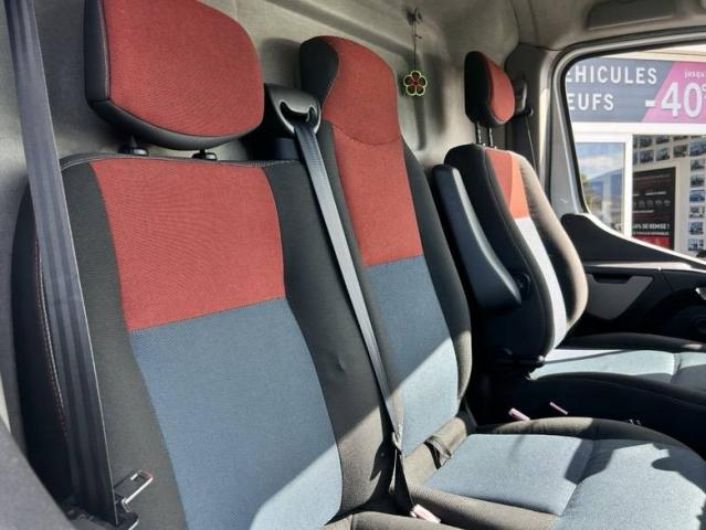 Renault Master image 3