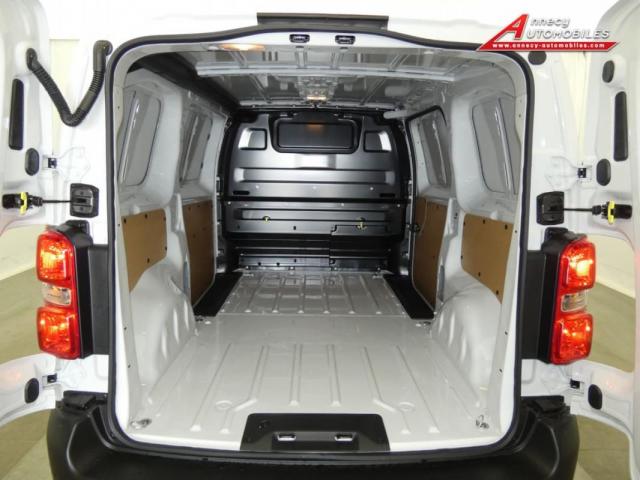 Citroen Jumpy image 9
