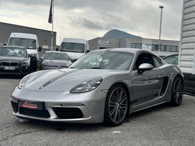 Porsche 718 Cayman image 9