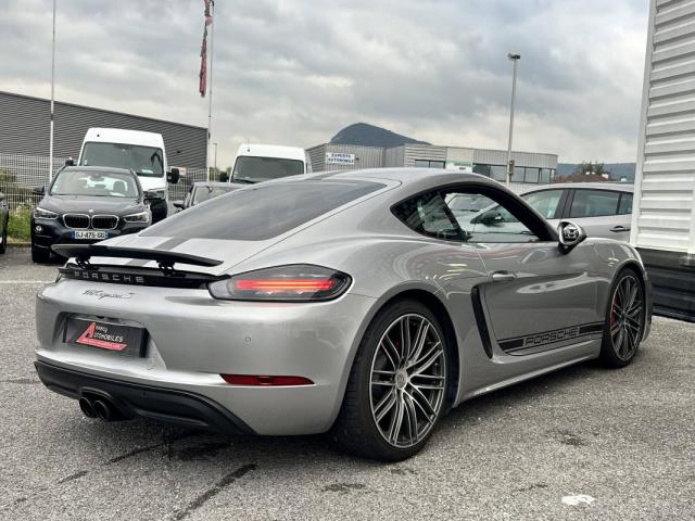 Porsche 718 Cayman image 4