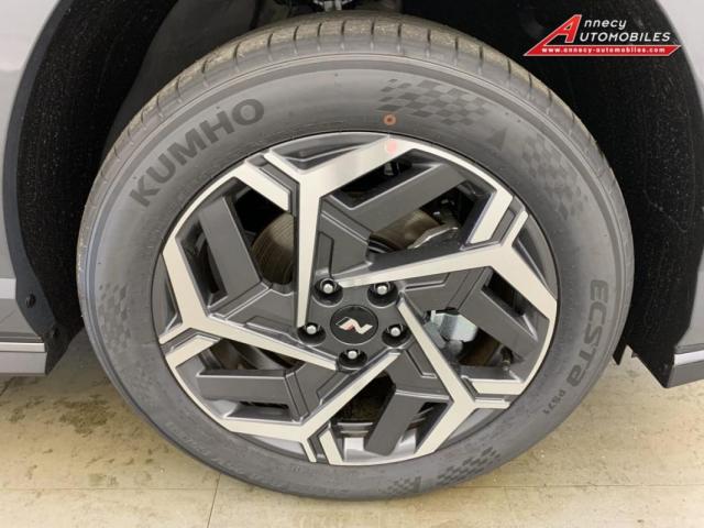 Hyundai Kona image 2