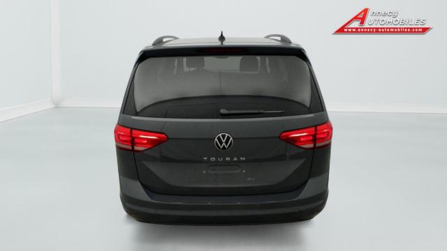 Volkswagen Touran image 8