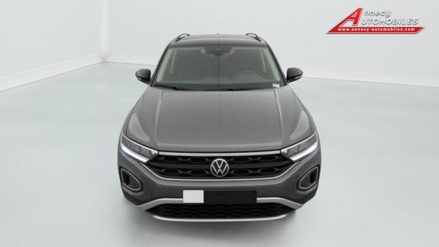Volkswagen T-Roc image 3