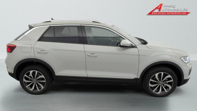 Volkswagen T-Roc image 9