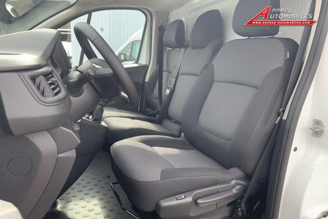 Renault Trafic image 4