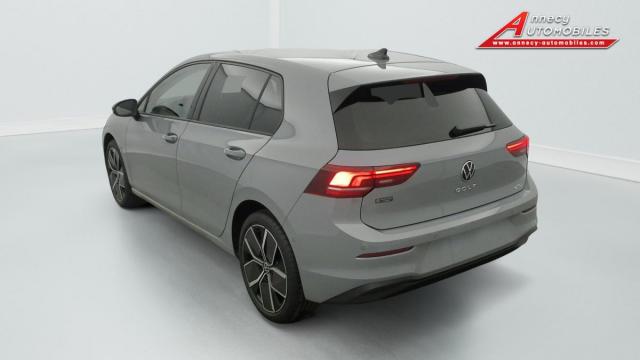Volkswagen Golf image 8