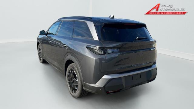 Peugeot 5008 image 1