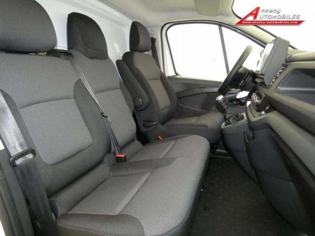 Renault Trafic image 7