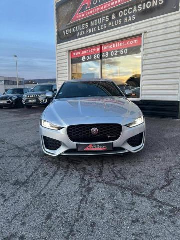 Jaguar Xe image 6