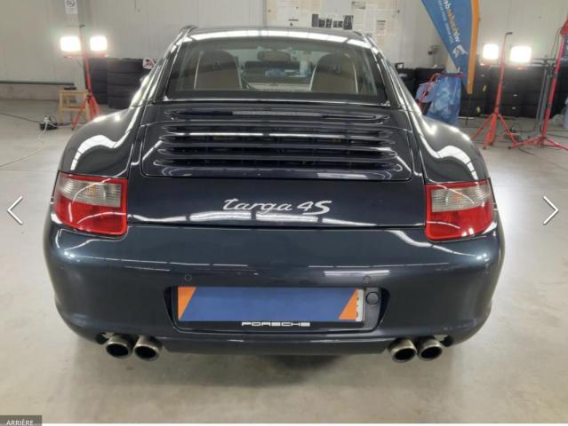 Porsche 911 image 1