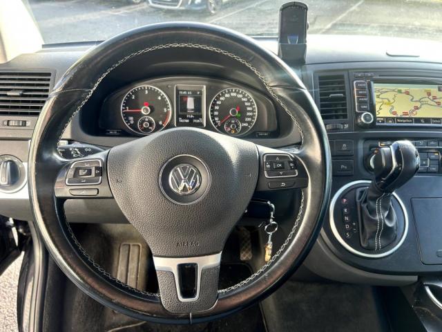 Volkswagen Multivan image 8