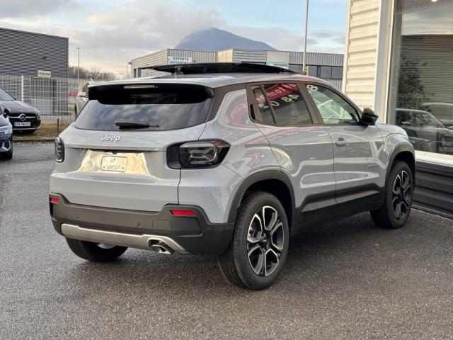 Jeep Avenger image 7