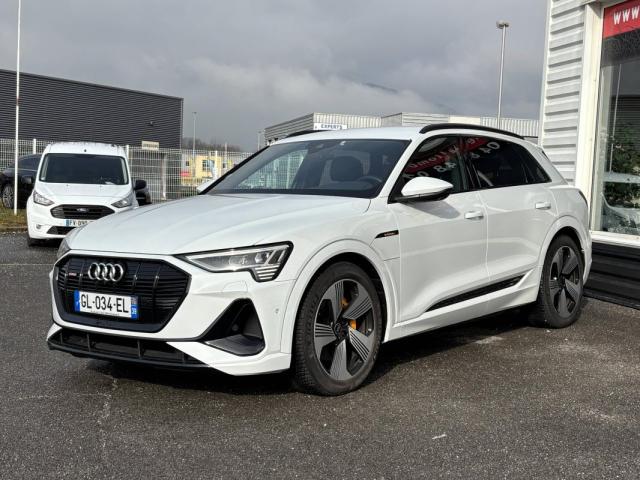 Audi E-Tron image 8