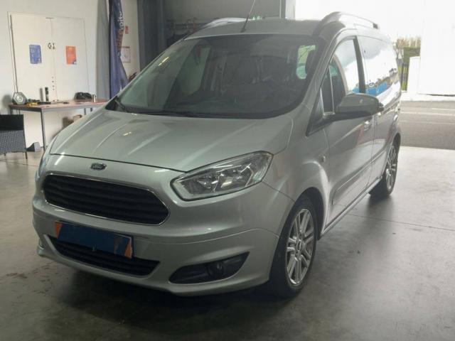 Ford Tourneo 1.0 Ecoboost 100ch Titanium