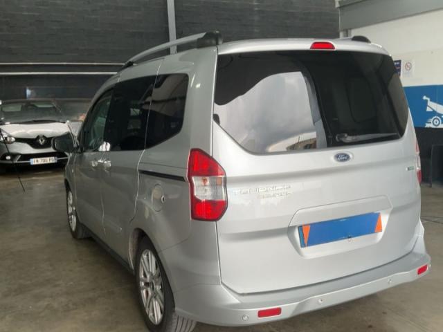Ford Tourneo image 5