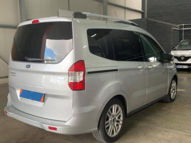 Ford Tourneo image 7