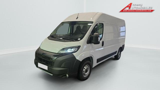 Peugeot Boxer image 2