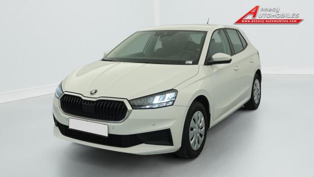 Skoda Fabia image 9