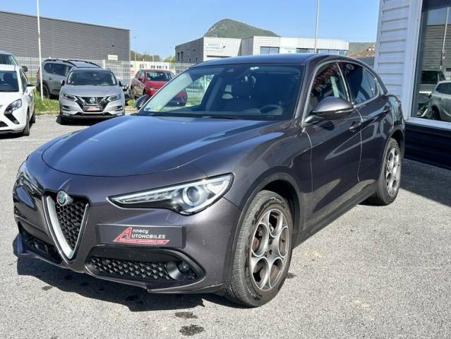 Alfa Romeo Stelvio image 9