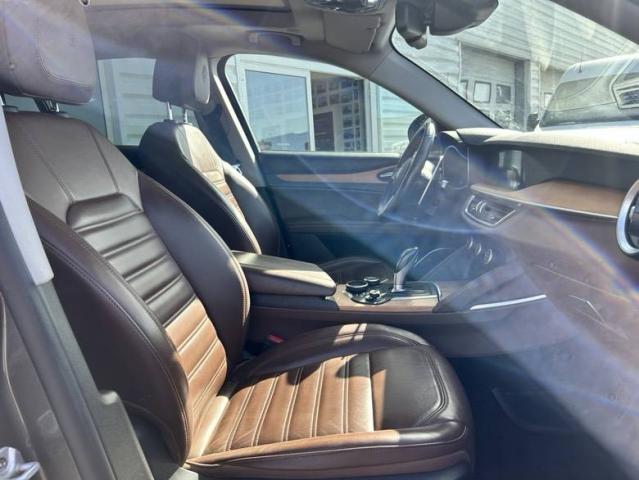 Alfa Romeo Stelvio image 3