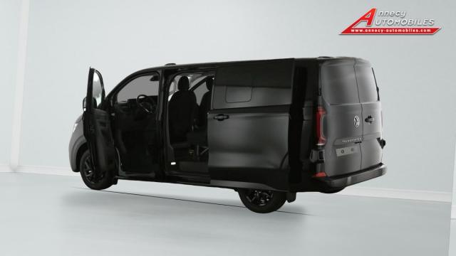 Volkswagen Transporter image 8