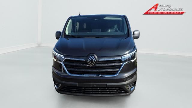 Renault Trafic image 3