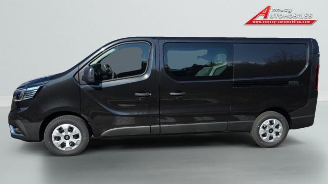 Renault Trafic image 1