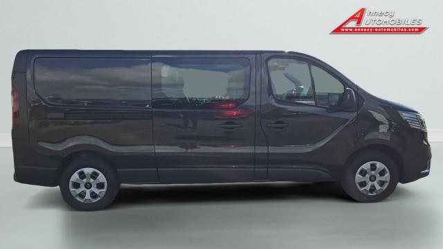 Renault Trafic image 7