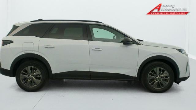 Peugeot 5008 image 5